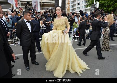 Fan Bing Bing arrive à la projection du film "Jeune et Jolie", réalisé par François Ozon, qui s'est tenu au Palais des Festivals dans le cadre du 66e festival de Cannes, le 16 mai 2013. Photo de Lionel Hahn/ABACAPRESS.COM Banque D'Images
