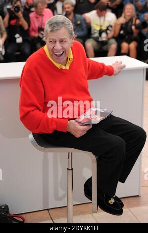 Jerry Lewis posant au photocall 'Max Rose' qui s'est tenu au Palais des Festivals dans le cadre du 66e festival de Cannes, à Cannes, dans le sud de la France, le 23 mai 2013. Photo d'Aurore Marechal/ABACAPRESS.COM Banque D'Images