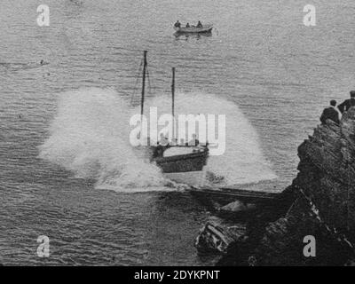 Lancement du Newquay Lifeboat en culture. Banque D'Images