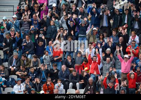 Roger Federer, Suisse, joue le deuxième tour de l'Open de tennis français 2013 au stade Roland-Garros, Paris, France, le 29 mai 2013. Photo de Henri Szwarc/ABACAPRESS.COM Banque D'Images