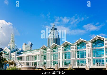 Le centre de congrès Arthur R. Outlaw Mobile est en photo, le 27 novembre 2015, à Mobile, Alabama. Banque D'Images