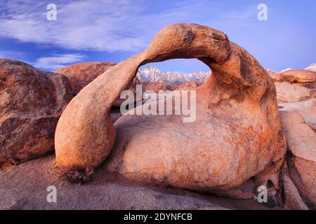 Passage de Mobius, Alabama Hills, California, USA Banque D'Images