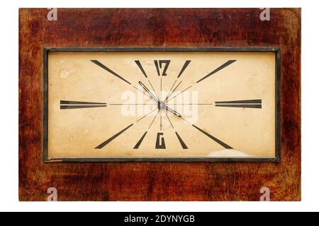 Très ancienne horloge murale rectangulaire rétro en bois, isolée sur fond blanc Banque D'Images