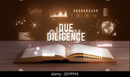 Inscription de diligence raisonnable qui sortent d'un livre ouvert, creative business concept Banque D'Images