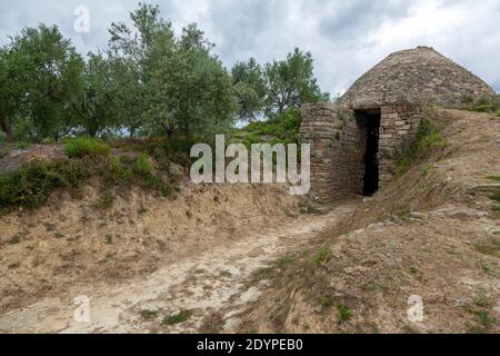 Tombe voûtée sur le site archéologique du Palais du roi Nestor, dans la région de Messinia, Péloponnèse, Grèce, Europe Banque D'Images