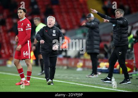 West Bromwich Albion entraîneur-chef adjoint Sammy Lee sur le terrain lors du match de la Premier League au stade Anfield, Liverpool. Banque D'Images