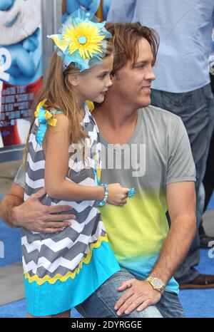 Dannielynn Marshall, Larry Birkhead, Columbia première d'images pour les Schtroumpfs 2 au Regency Village Theatre de Los Angeles, CA, USA, 28 juillet 2013. (Photo : Dannielynn Marshall, Larry Birkhead). Photo de Baxter/ABACAPRESS.COM Banque D'Images