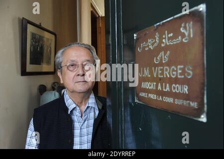L'avocat français Jacques Verges vu dans son bureau à Paris, France, le 9 septembre 2010. Photo par Ammar Abd Rabbo/ABACAPRESS.COM Banque D'Images
