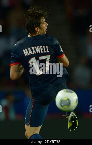 Maxwell du PSG lors du match de football de la première Ligue française, PSG vs Ajaccio à Paris, France, le 18 août 2013. PSG et Ajaccio ont dessiné 1-1 photo par Henri Szwarc/ABACAPRESS.COM Banque D'Images