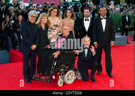 Membres du jury compositeur, musicien et producteur japonais Ryuichi Sakamoto, réalisateur britannique Andrea Arnold, actrice allemande Martina Gedeck, actrice française Virginie Ledoyen, réalisateur, scénariste et producteur chilien Pablo Larrain, acteur et réalisateur chinois Jiang Wen, Le directeur italien et président du jury Bernardo Bertolucci et le directeur de la photographie français suisse Renato Berta arrivent à la cérémonie de clôture du 70e Festival international du film de Venise qui s'est tenu à Sala Grande à Venise, Italie, le 7 septembre 2013. Photo de Nicolas Genin/ABACAPRESS.COM Banque D'Images