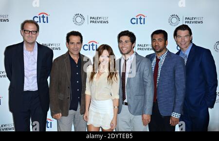 Rob Greenberg, Tony Shalhoub, Rebecca races, Chris Smith, Kal Penn, Jerry O'Connell arrivant pour 2013 PaleyFestPreviews: Fall TV avec CBS 'We Aris Men' tenu au Paley Center à Beverly Hills, Los Angeles, CA, USA le 06 septembre 2013. Photo de Tonya Wise/ABACAPRESS.COM (photo : Rob Greenberg, Tony Shalhoub, Rebecca races, Chris Smith, Kal Penn, Jerry O'Connell) Banque D'Images