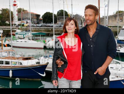 Gary Dourdan et Laetitia Fourcade assistent au 15ème Festival de la fiction télévisée à la Rochelle, dans l'ouest de la France, le 13 septembre 2013. Photo de Patrick Bernard/ABACAPRESS.COM Banque D'Images