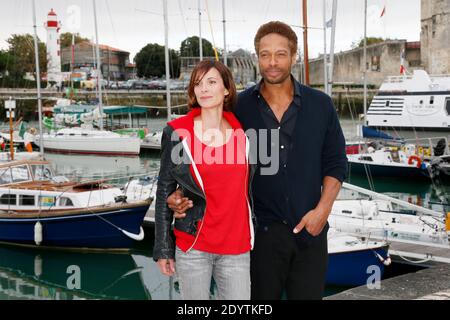 Gary Dourdan et Laetitia Fourcade assistent au 15ème Festival de la fiction télévisée à la Rochelle, dans l'ouest de la France, le 13 septembre 2013. Photo de Patrick Bernard/ABACAPRESS.COM Banque D'Images