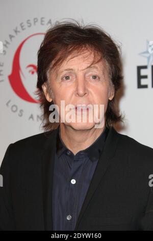 Sir Paul McCartney assistait au 23e « Shakespeare » annuel du Shakespeare Center de Los Angeles, qui s'est tenu sur la grande scène à Santa Monica, Los Angeles, CA, États-Unis, le 25 septembre 2013. Photo de Krista Kennel/ABACAPRESS.COM Banque D'Images