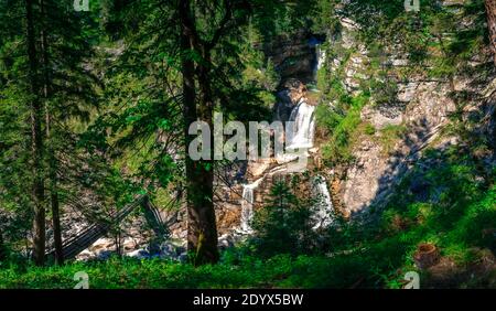 Chutes de Kuhflucht près de Garmisch Partenkirchen Bavière Allemagne Banque D'Images