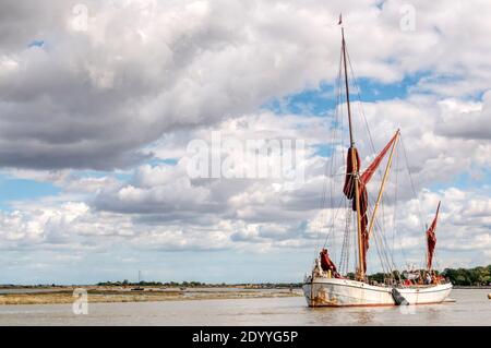 Rappel de la barge à voile de la Tamise, sur l'estuaire de Blackwater à Maldon, dans l'Essex. Banque D'Images