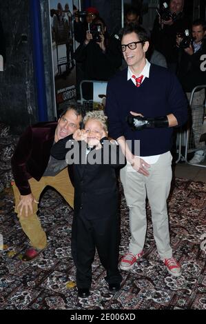 Johnny Knoxville, Jackson Nicoll et Jeff Tremaine présents à la projection de gala de Jackass présente Bad Grandpa à Odeon Covent Garden à Londres, Royaume-Uni, le 9 octobre 2013. Photo d'Aurore Marechal/ABACAPRESS.COM Banque D'Images