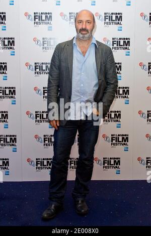 Le réalisateur Cedric Klapisch participe à la première « Chinese Puzzle » lors du 57e BFI London film Festival à Odeon West End à Londres, en Angleterre, le 12 octobre 2013. Photo d'Aurore Marechal/ABACAPRESS.COM Banque D'Images