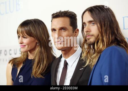 Jennifer Garner, l'acteur Matthew McConaughey et l'acteur Jared Leto arrivent à la première du Dallas Buyers Club à Los Angeles, CA, USA, le 17 octobre 2013. Photo de Krista Kennel/ABACAPRESS.COM Banque D'Images