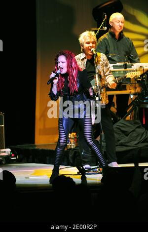 Cyndi Lauper réalise son premier album « She's So Unusual » dans son intégralité pour célébrer le 30e anniversaire de l'album à Chicago, Illinois, États-Unis, le 1er novembre 2013. Photo de Cindy Barrymore/ABACAPRESSS.COM Banque D'Images