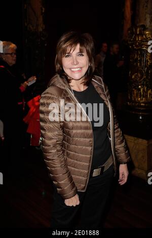 Liane Foly lors du dévoilement du Père Noël par la figure de cire de Coca Cola au Musée Grévin à Paris, France, le 20 novembre 2013. Photo de Jerome Domine/ABACAPRESS.COM Banque D'Images