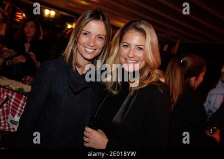 Exclusif - Isabelle Ithurburu et Astrid Bard assistent à la conférence de presse 'Tournoi des 6 stations 2014' au Chalet des iles le 21 novembre 2013 à Paris, France. Photo de Jerome Domine/ABACAPRESS.COM Banque D'Images