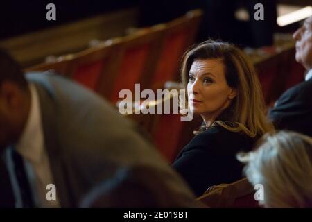 Valérie Trierweiler a été représentée lors de la cérémonie du Prix Danielle Mitterrand 2013, le 22 novembre 2013, à Paris, en France. Photo de Romain BoE/ABACAPRESS.COM Banque D'Images