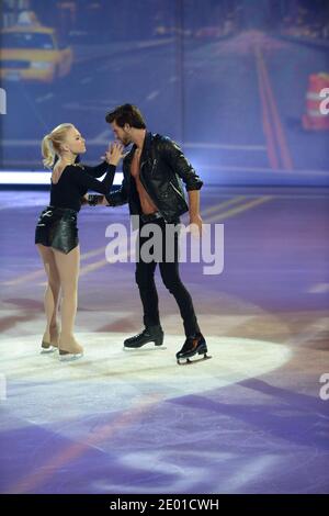 EXCLUSIF. Spectacle de glace 2013. Florent Torres pendentif le premier prime a Paris, le 27 novembre 2013. Photo de Etchegoyen/JMP/M6/ABACAPRESS.COM Banque D'Images