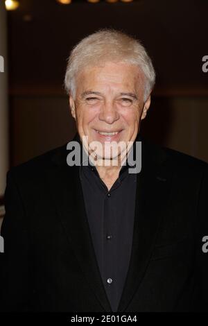 Guy Bedos participant à la fête de la culture contre la haine au Théâtre du rond-point, à Paris, France, le 2 décembre 2013. Photo Jerome Domine/ABACAPRESS.COM Banque D'Images