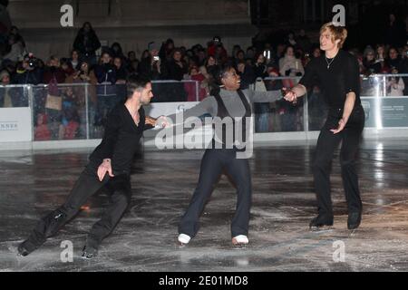 Surya Bonaly inaugure la patinoire en plein air qui se tient sur l'Esplanade de l'hôtel de ville à Vincennes, France, le 6 décembre 2013. Photo de Audrey Poree/ABACAPRESS.COM Banque D'Images