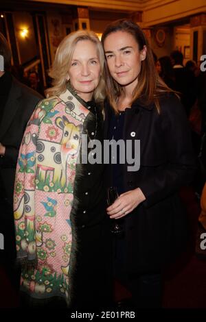 Marie-Christine Adam et Bénédicte Delmas participant au 20ème Prix du producteur Francais de télévision (Prix des producteurs de télévision française) qui s'est tenu au Théâtre Mogador à Paris, France, le 9 décembre 2013. Photo de Jerome Domine/ABACAPRESS.COM Banque D'Images