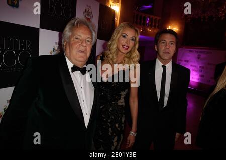 Massimo Gargia et le prince Emmanuel-Philibert de Savoie assistent à la cérémonie des « meilleurs prix 2013 » qui s'est tenue à Salons Hoche, à Paris, en France, le 16 décembre 2013. Photo de Jerome Domine/ABACAPRESS.COM Banque D'Images