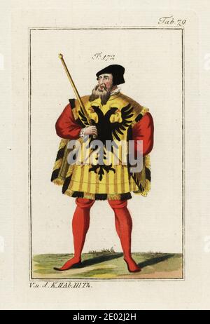 Un hérald royal ou impérial dans des robes habillées avec un tabard jaune décoré avec un aigle noir à double tête, une chemise sur scarlet et un tuyau 172. Il est titulaire d'une médaille d'or. Copié de la Wappenbelustigungen de Samuel Wilhelm Oetters, 1761. Gravure en coperplate de couleur main de la photo historique de Robert von Spalart des costumes du peuple principal de l'Antiquité et du Moyen-âge, Vienne, 1802. Banque D'Images