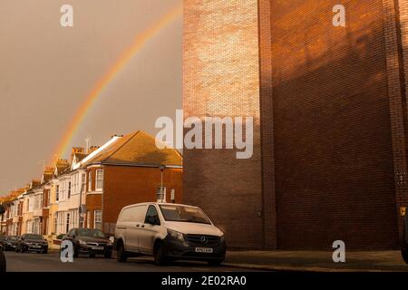 Rainbow in the Seven Dials, Brighton & Hove, East Sussex, Royaume-Uni Banque D'Images