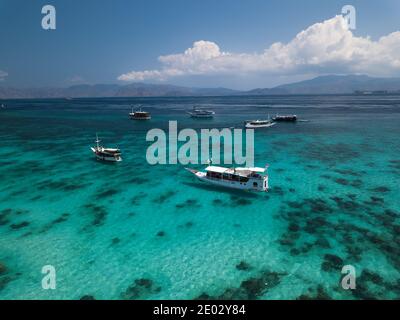 Pink Beach Drone View Parc national de Komodo à Flores Indonésie Banque D'Images