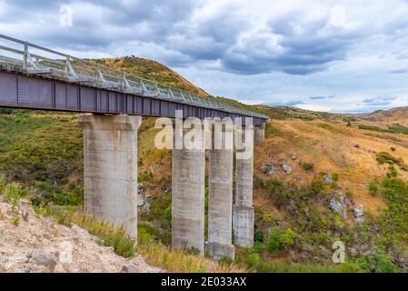 Pont au-dessus de la rivière Taieri sur la piste cyclable Central Otago Railway En Nouvelle-Zélande Banque D'Images