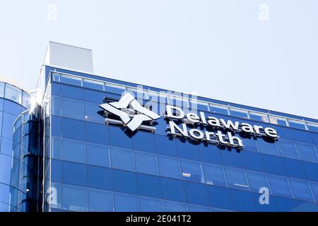 Delaware North signe sur leur siège à Buffalo, New York, États-Unis Banque D'Images