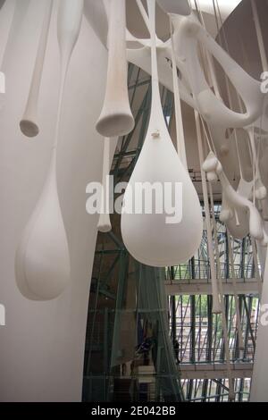 Ernesto Neto : le corps qui me porte. Installation au Musée Guggenheim l'exposition a été conçue comme un voyage à l'intérieur du corps. Banque D'Images