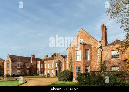 Le Vyne est une maison de campagne du XVIe siècle à l'extérieur de Sherborne St John, Basingstoke, Hampshire, Angleterre. Banque D'Images