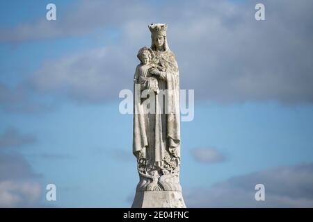 Statue notre Dame de Penrhys à Penrhys, pays de Galles, Royaume-Uni. Banque D'Images