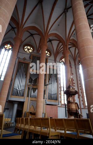 evangelische Heiliggeistkirche aus dem 15. Jahrhundert, Heidelberg, Bade-Wurtemberg, Allemagne Banque D'Images
