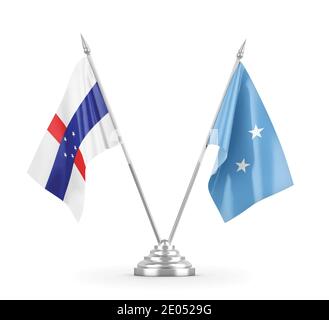 Drapeaux de table de Micronésie et des Antilles néerlandaises isolés sur la 3D blanche rendu Banque D'Images