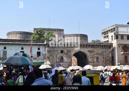 Vue de face - fort de Bhadra construit en 1411AD par Sultan Ahmad Shah. Ahmedabad, Gujarat, Inde Banque D'Images