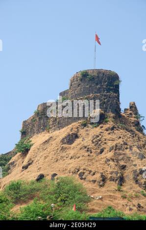 Vue partielle sur le fort de Pratapgad, littéralement 'fort de Valor' un grand fort situé dans le district de Satara, Maharashtra, Inde Banque D'Images