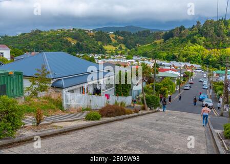 DUNEDIN, NOUVELLE-ZÉLANDE, 25 JANVIER 2020: Baldwin Street - la rue la plus raide du monde, à Dunedin, Nouvelle-Zélande Banque D'Images
