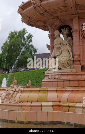 Fontaine de Doulton, Glasgow, détail Banque D'Images