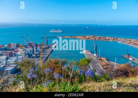 NAPIER, NOUVELLE-ZÉLANDE, 10 FÉVRIER 2020 : vue aérienne du port de Napier, Nouvelle-Zélande Banque D'Images