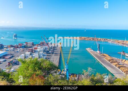 NAPIER, NOUVELLE-ZÉLANDE, 10 FÉVRIER 2020 : vue aérienne du port de Napier, Nouvelle-Zélande Banque D'Images