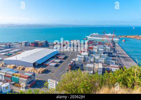 NAPIER, NOUVELLE-ZÉLANDE, 10 FÉVRIER 2020 : vue aérienne du port de Napier, Nouvelle-Zélande Banque D'Images