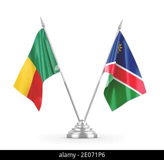 Drapeaux de table de Namibie et du Bénin isolés sur fond blanc 3D rendu Banque D'Images